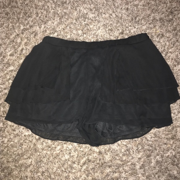 A’gaci Women’s Black Mini shorts - Picture 5 of 6